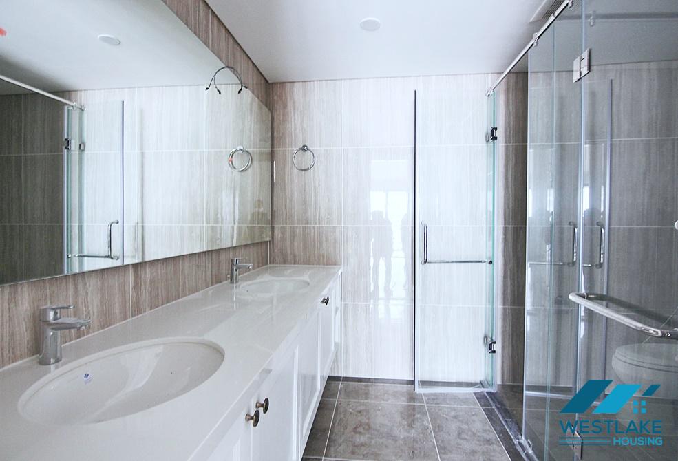 CHO THUÊ CĂN HỘ 4 PHÒNG NGỦ SANG TRỌNG TẠI DE L'ROI SOLEIL – VIEW HỒ TÂY TUYỆT ĐẸP!
