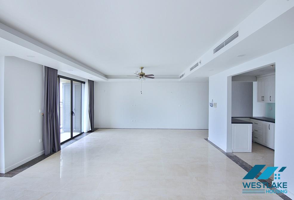 CHO THUÊ CĂN HỘ 4 PHÒNG NGỦ SANG TRỌNG TẠI DE L'ROI SOLEIL – VIEW HỒ TÂY TUYỆT ĐẸP!