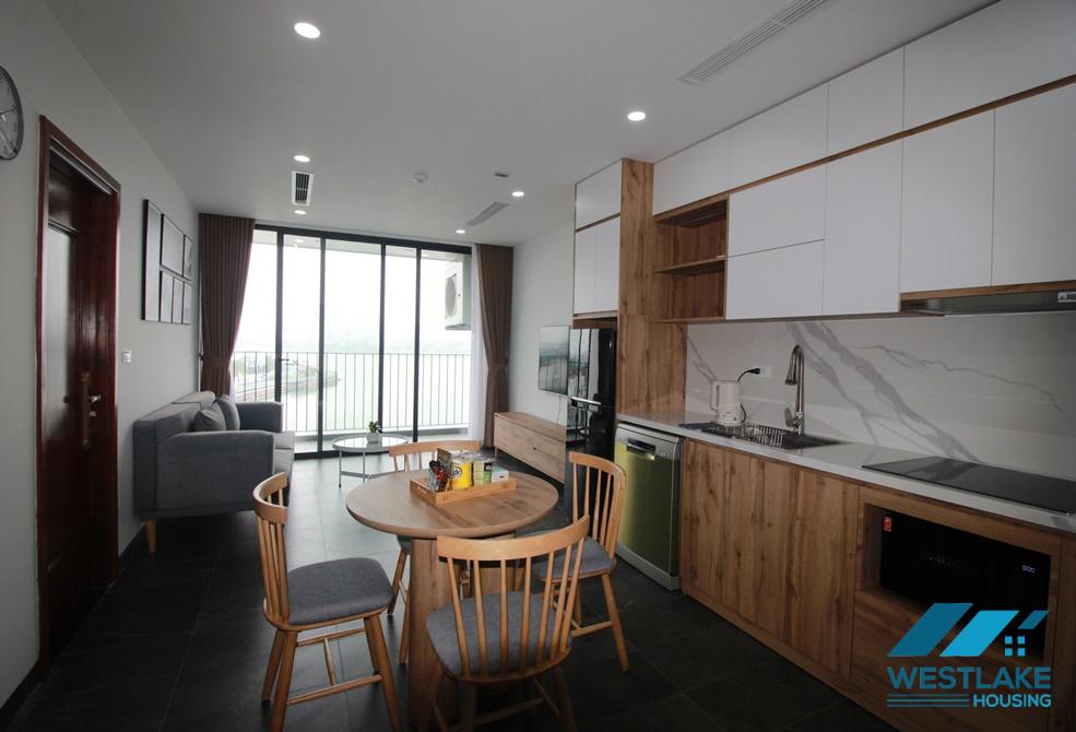 Beautiful 02 bedrooms apartment with amazing lake view for rent in Tay Ho, Ha Noi