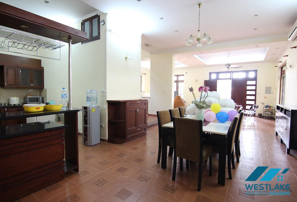 A lovely house with courtyard for rent in Tay Ho, Ha Noi