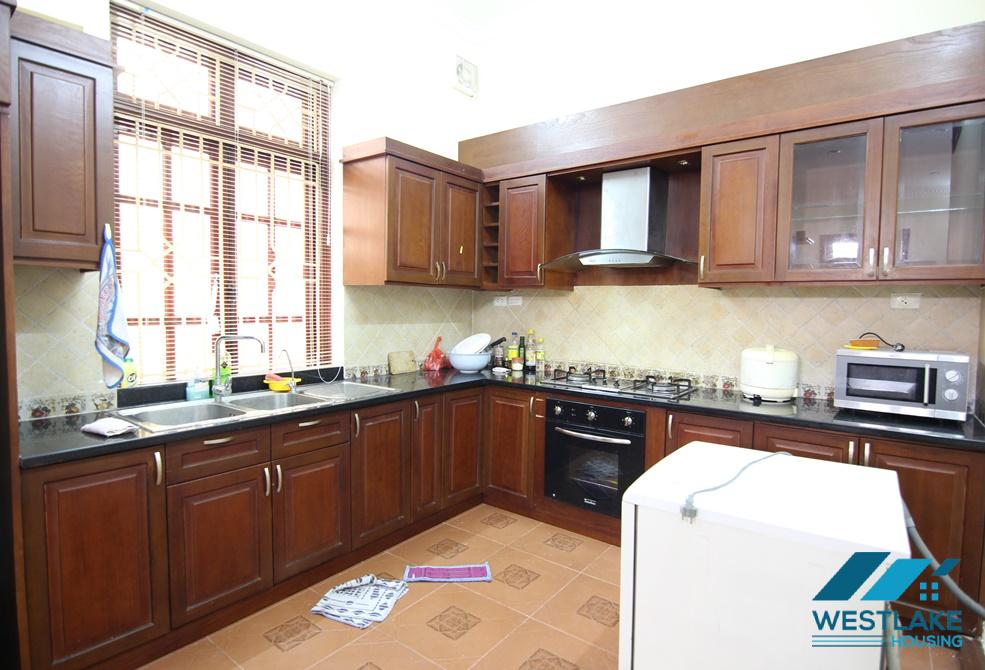A lovely house with courtyard for rent in Tay Ho, Ha Noi