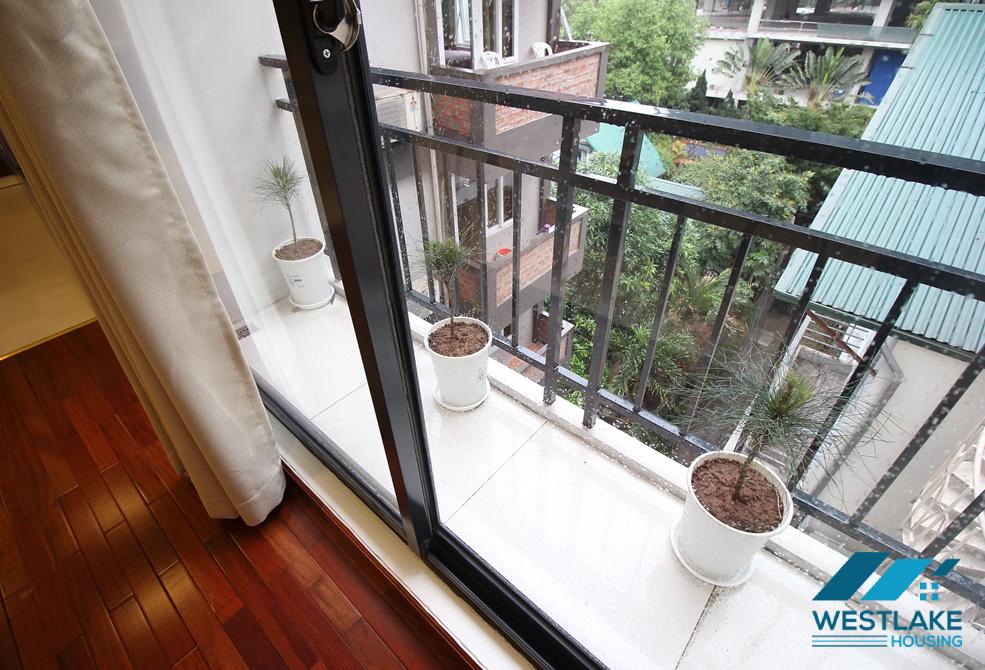 A cozy 2 bedroom apartment for rent in center of Tay Ho, Ha Noi