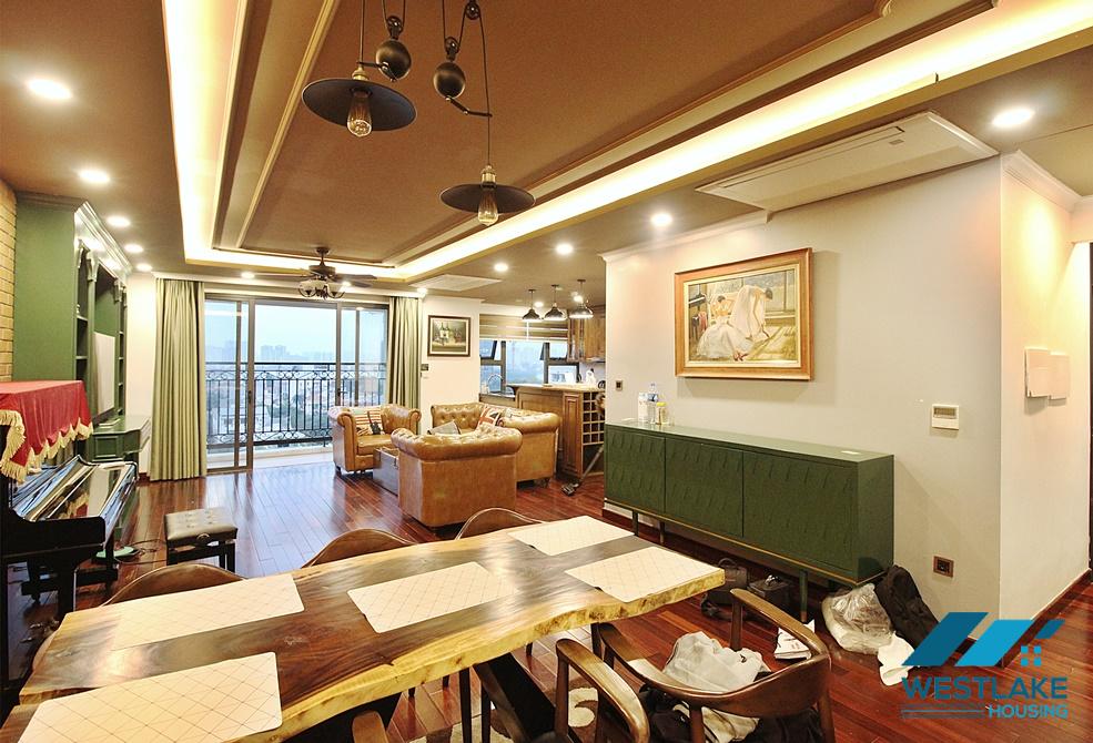 Cho thuê căn hộ 2 phòng ngủ đầy đủ nội thất chất lượng tại D'Le Roi Soleil Tây Hồ
