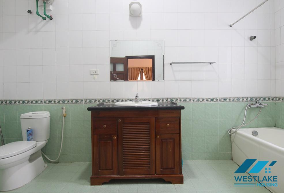 A spacious 4 bedroom house for rent in Tay Ho, Ha Noi