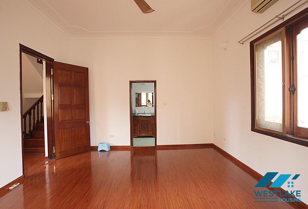 A spacious 4 bedroom house for rent in Tay Ho, Ha Noi