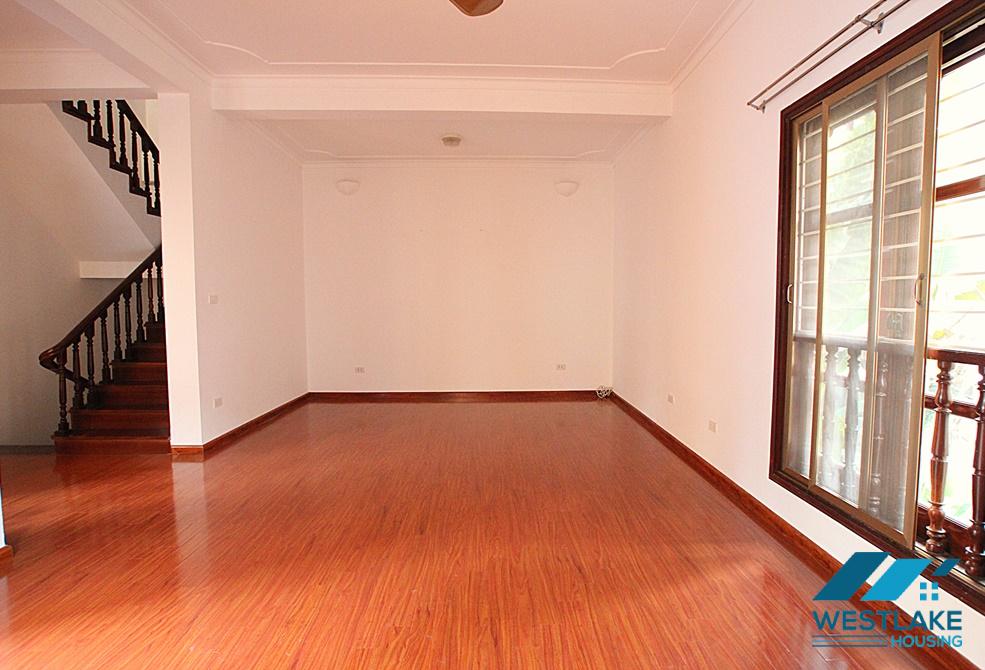 A spacious 4 bedroom house for rent in Tay Ho, Ha Noi