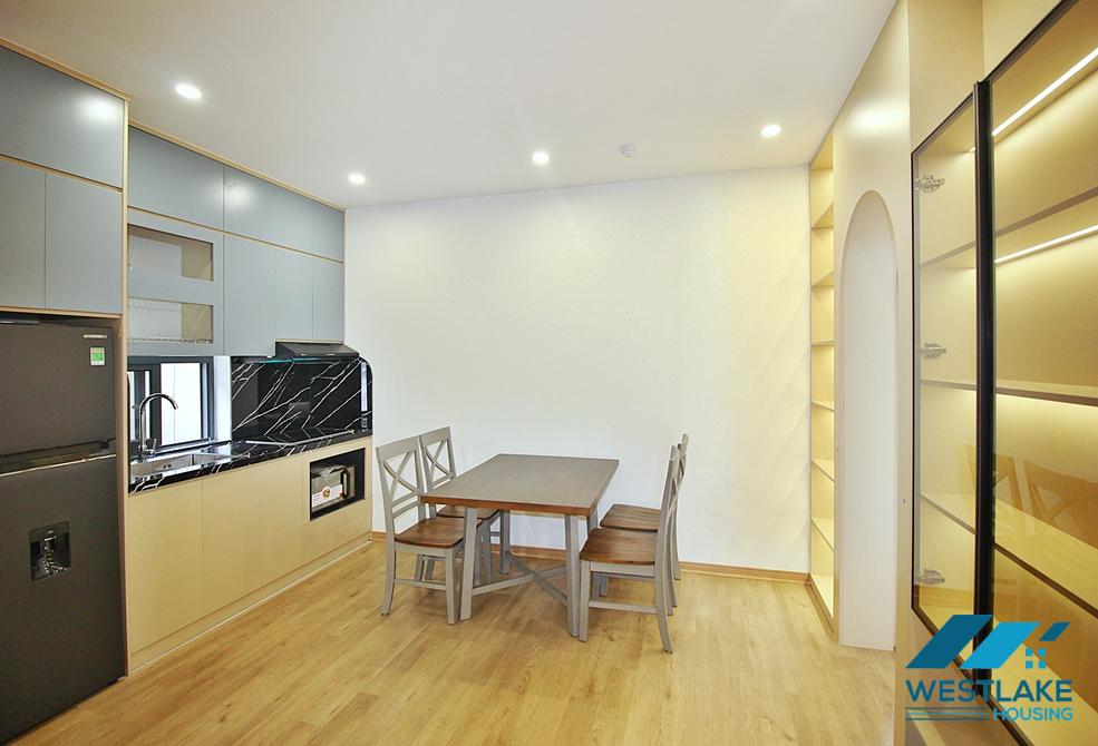 Morden and lake view 1 bedroom apartment for rent in Vu Mien st, Tay Ho