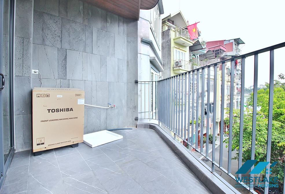 Morden and lake view 1 bedroom apartment for rent in Vu Mien st, Tay Ho