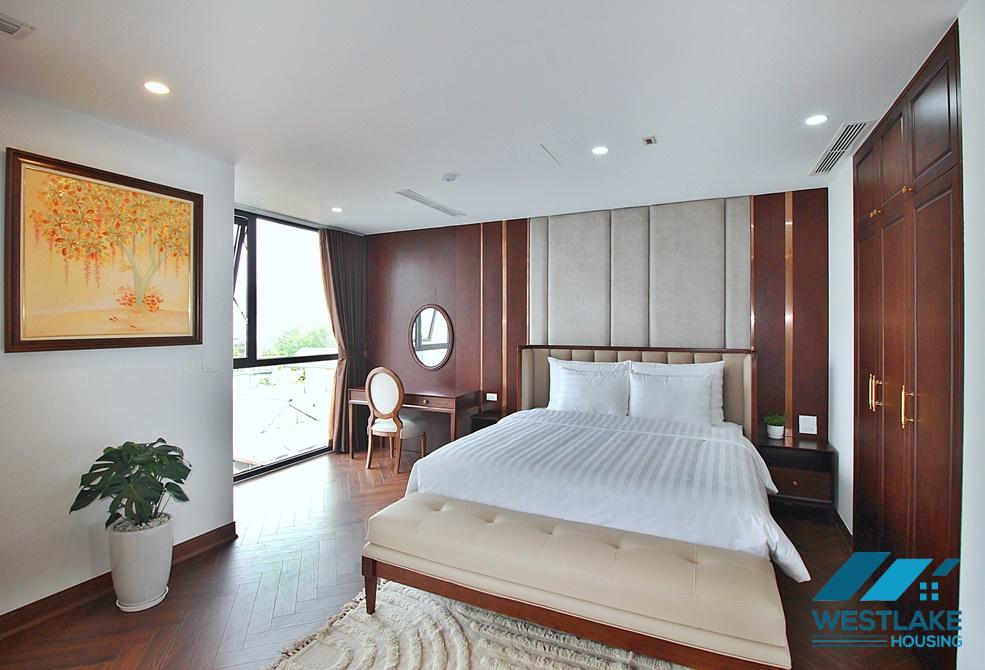 Amazing lake view duplex apartment for rent on Nhat Chieu Street, Tay Ho, Ha Noi
