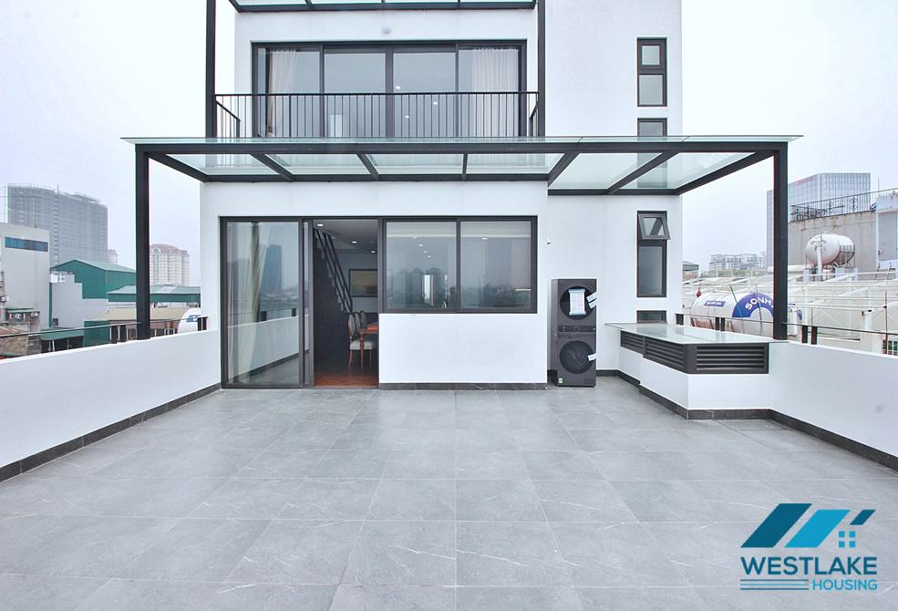 Amazing lake view duplex apartment for rent on Nhat Chieu Street, Tay Ho, Ha Noi