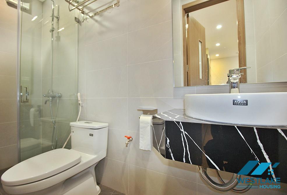 Cho Thuê Căn Hộ Một Phòng Ngủ Mói Đẹp, Ban Công View Hồ Tại Vũ Miện Tây Hồ, Hà Nội