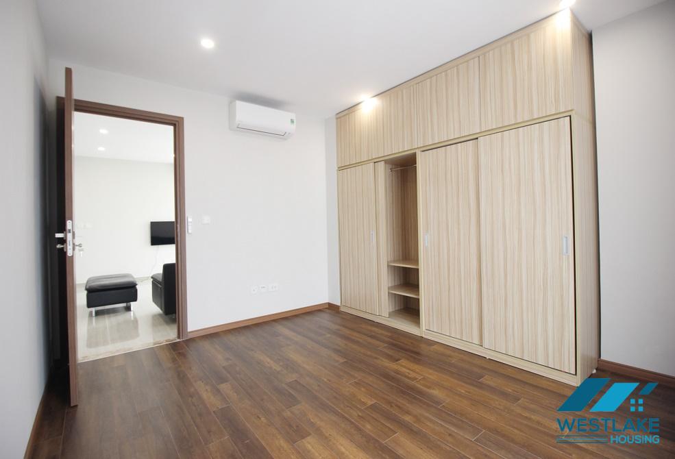 Căn hộ 3 phòng ngủ hoàn toàn mới cho thuê tại Ciputra, Tây Hồ