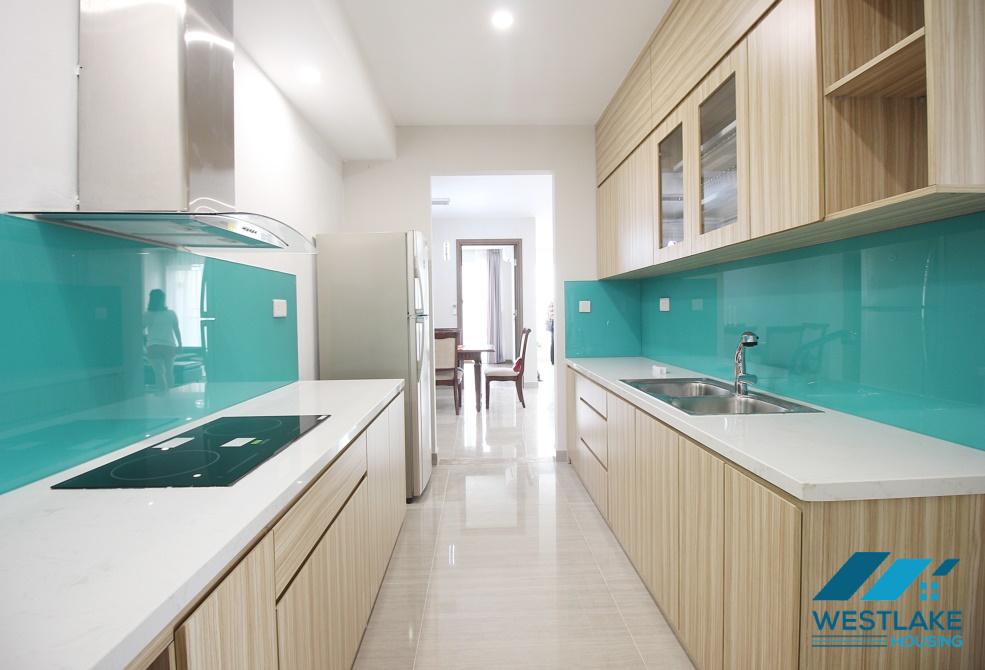 Căn hộ 3 phòng ngủ hoàn toàn mới cho thuê tại Ciputra, Tây Hồ