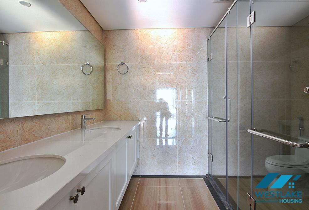 Cho thuê căn hộ 4 phòng ngủ hoàn toàn mới tại De Soleil, Xuân Diệu, Tây Hồ