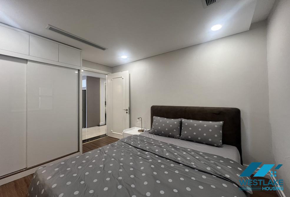 Cho thuê căn hộ 3 phòng ngủ, full nội thất tại Tân Hoàng Minh – 59 Xuân Diệu, Tây Hồ