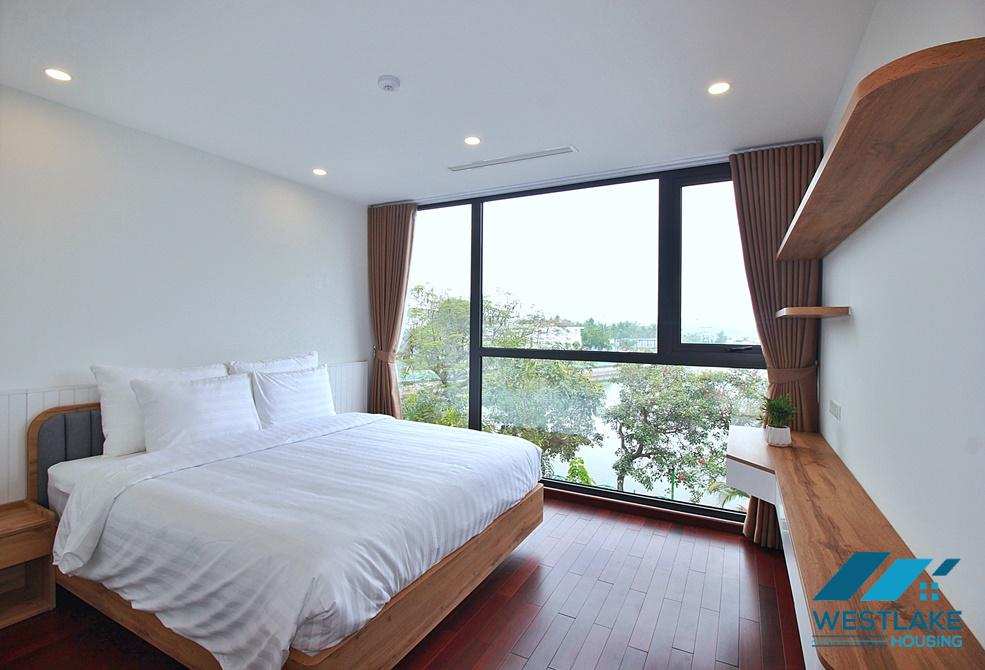 A modern 02 bedrooms apartment for rent on Nhat Chieu Street, Tay Ho, Ha Noi