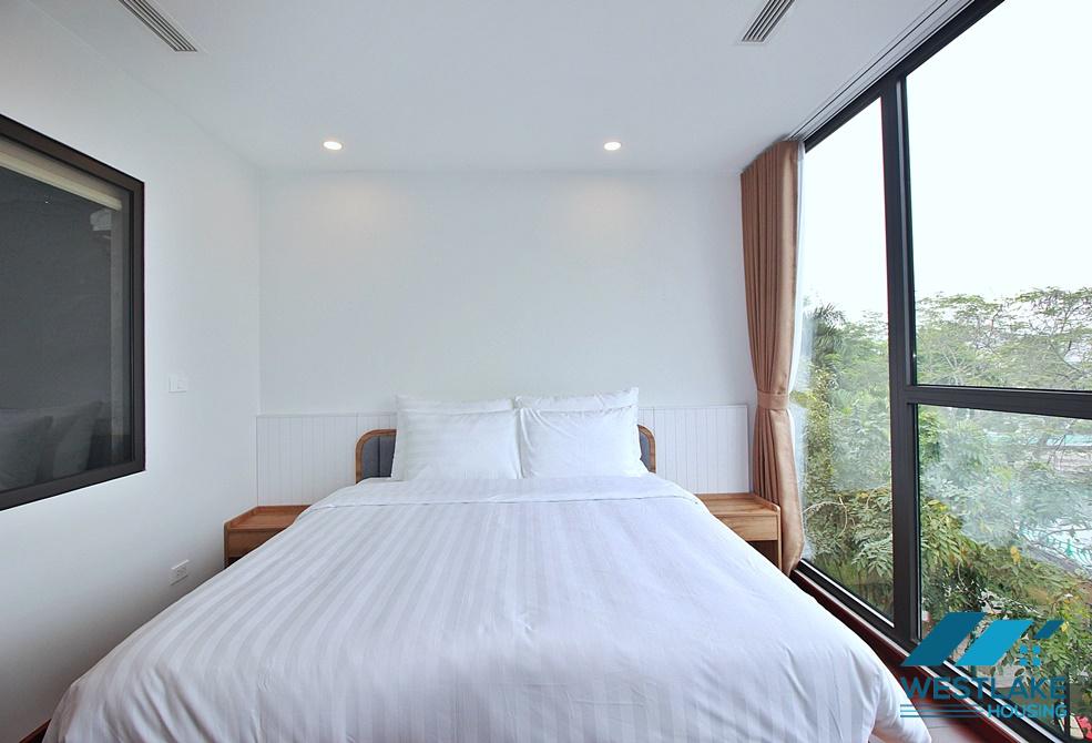 A modern 02 bedrooms apartment for rent on Nhat Chieu Street, Tay Ho, Ha Noi