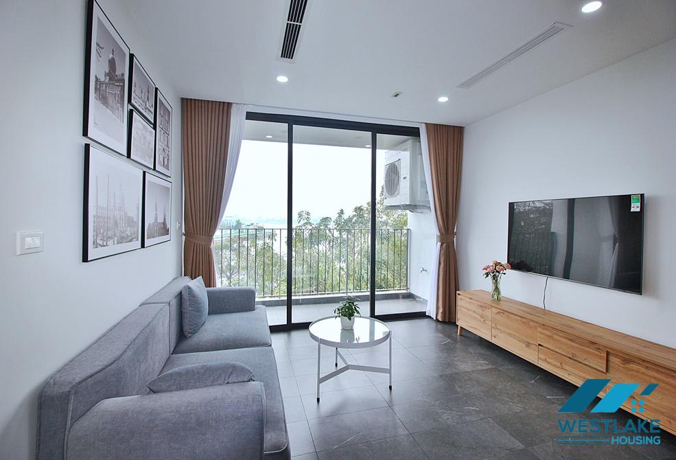 A modern 02 bedrooms apartment for rent on Nhat Chieu Street, Tay Ho, Ha Noi