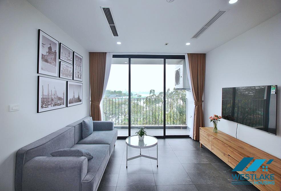 A modern 02 bedrooms apartment for rent on Nhat Chieu Street, Tay Ho, Ha Noi
