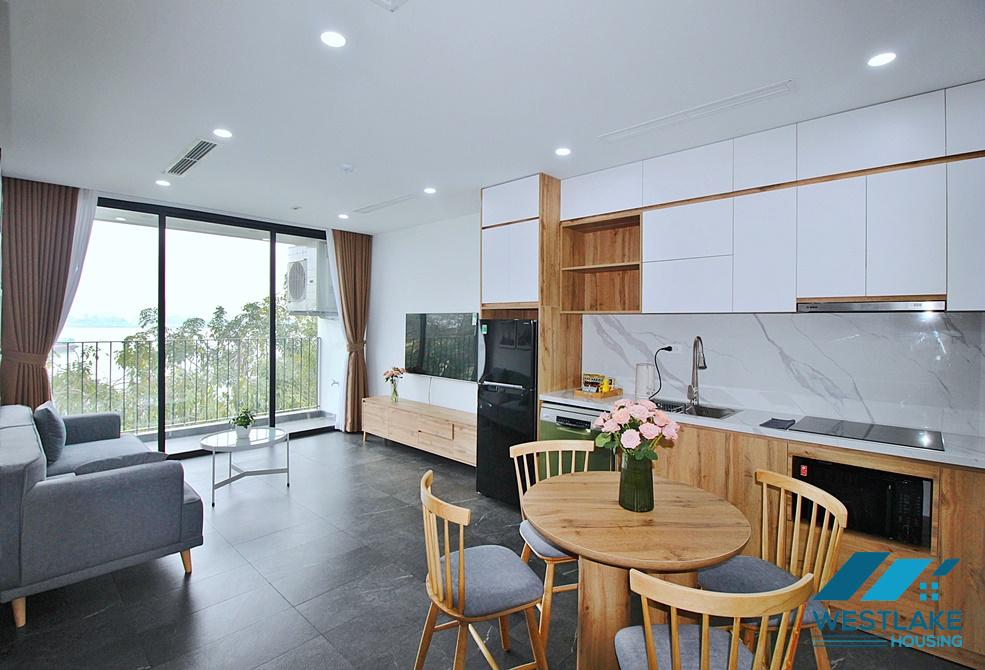 A modern 02 bedrooms apartment for rent on Nhat Chieu Street, Tay Ho, Ha Noi