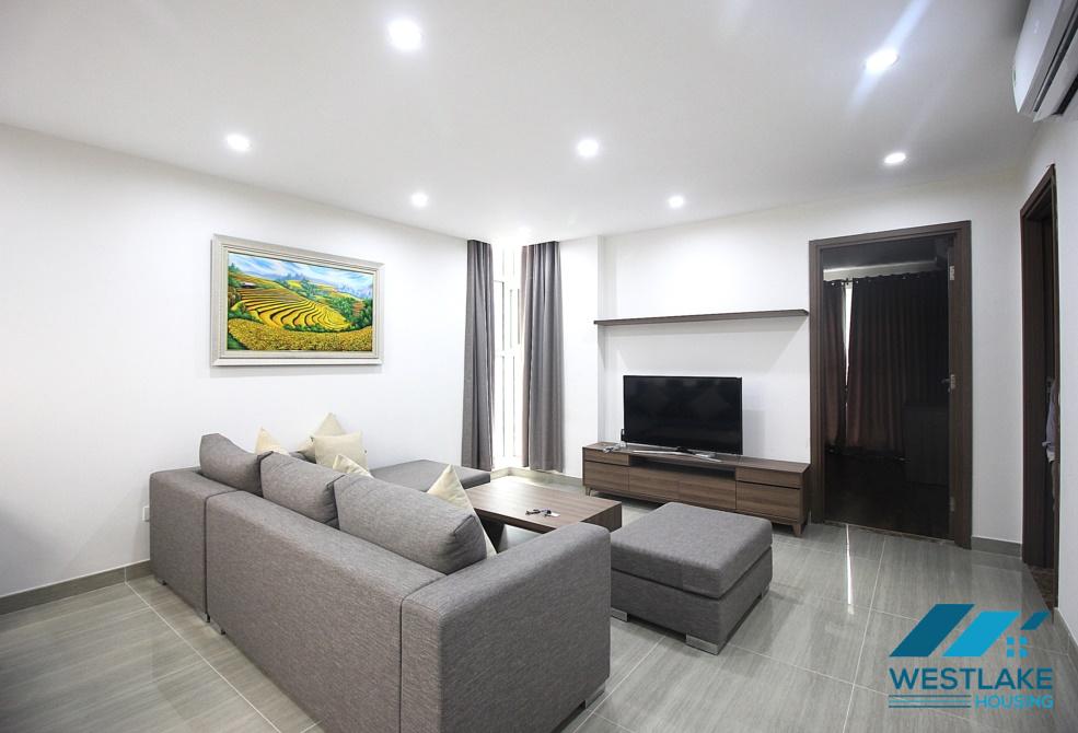 Cho thuê căn hộ 3 phòng ngủ mới, sáng sủa tại Ciputra, Tây Hồ