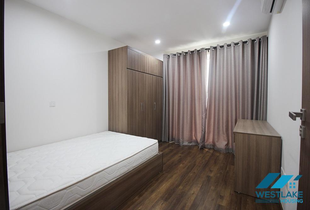 Cho thuê căn hộ 3 phòng ngủ mới, sáng sủa tại Ciputra, Tây Hồ