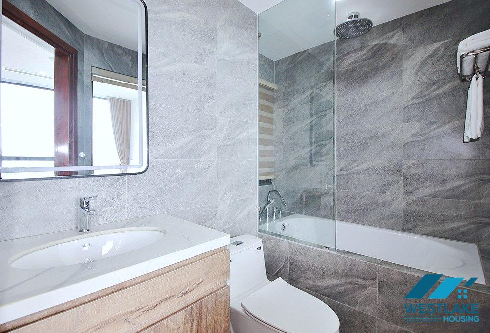 Căn Hộ 2 Phòng Ngủ Hoàn Toàn Mới, Ban Công View Hồ Tuyệt Đẹp Cho Thuê Tại Tây Hồ, Hà Nội