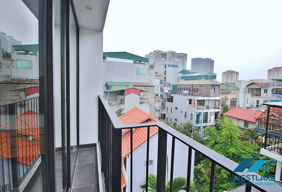 Cho Thuê Căn Hộ 02 Phòng Ngủ Mới, Hiện Đại Tại phố Nhật Chiêu, Tây Hồ, Hà Nội