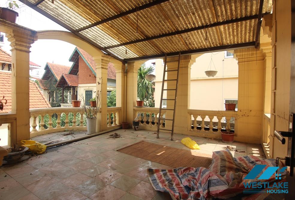 A 3 bedroom house with small yrad for rent in Tay Ho, Ha Noi