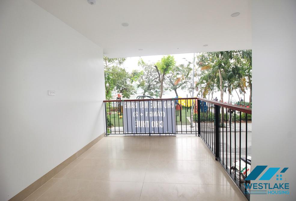 Large size an office for rent on Nhat Chieu street, Tay Ho, Ha Noi