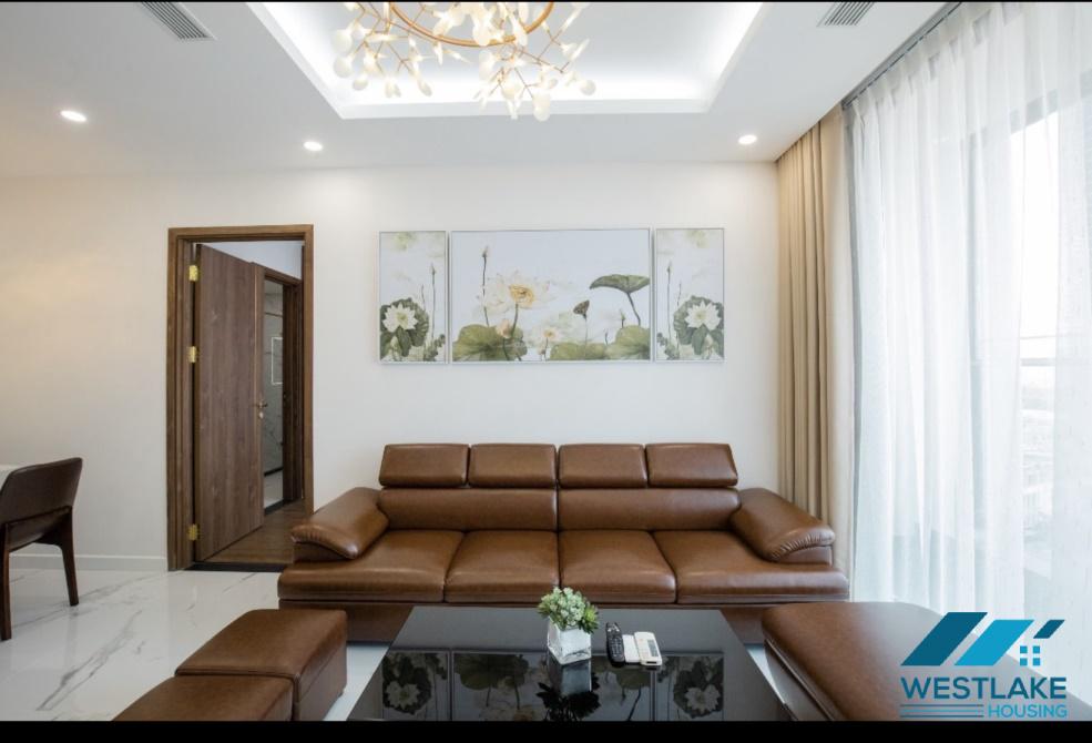 A luxurious 3 bedroom apartment for rent in Sunshine City near Ciputra