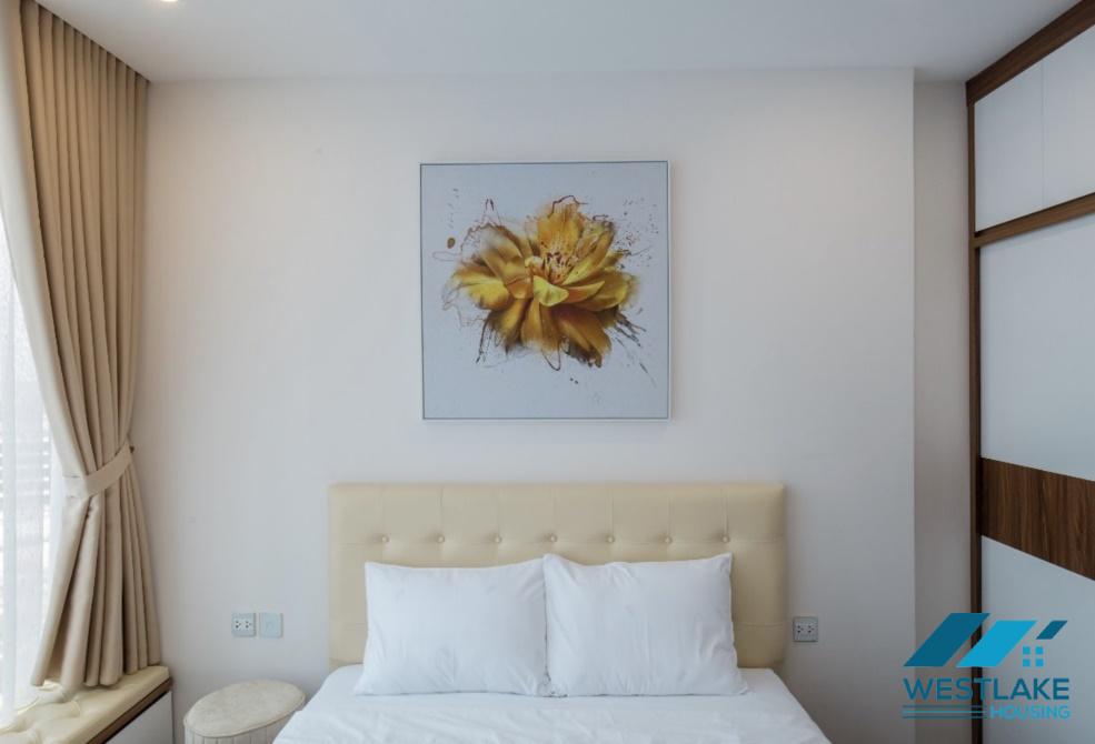 A luxurious 3 bedroom apartment for rent in Sunshine City near Ciputra