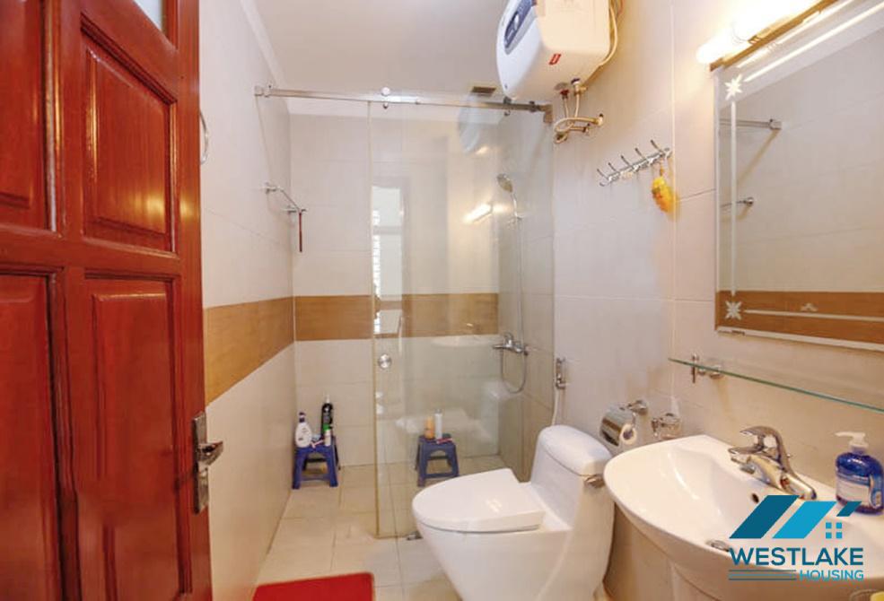 A lovely 5 bedroom house for rent in Tay Ho, Ha Noi