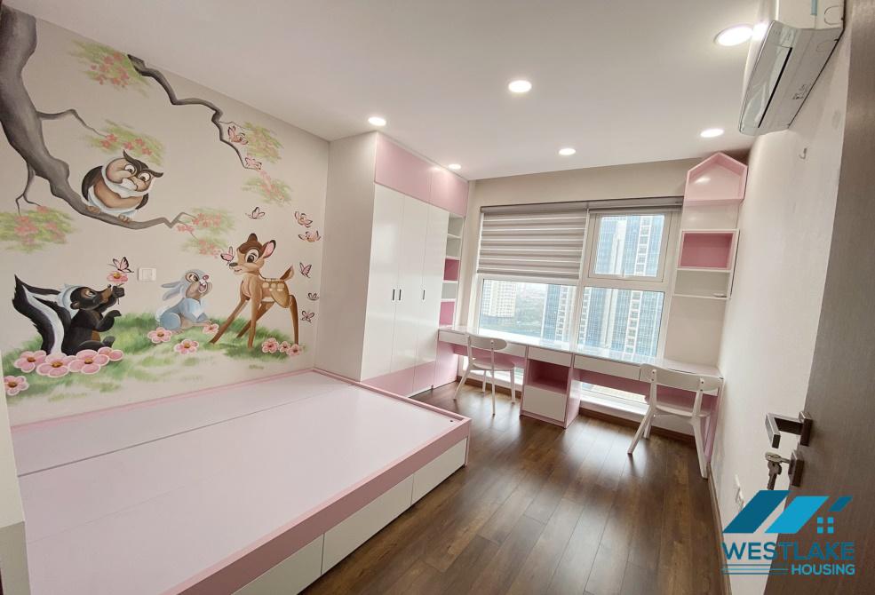 Căn hộ 3 phòng ngủ mới, đẹp cho thuê tại khu đô thị Ciputra