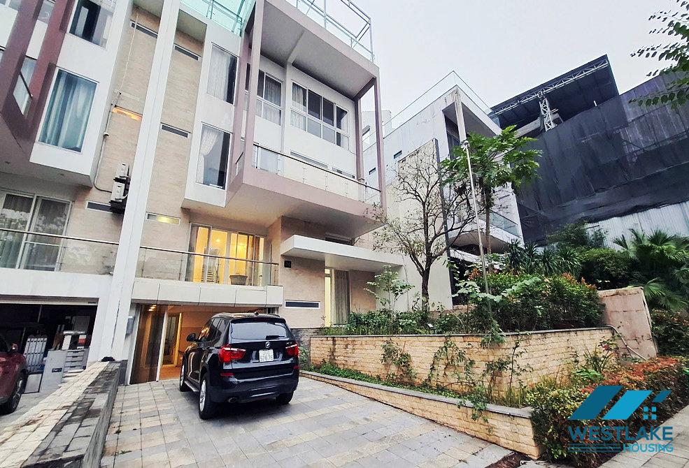 Gorgeous swimming pool villa rental in Q Block, Ciputra area, Ha Noi for rent