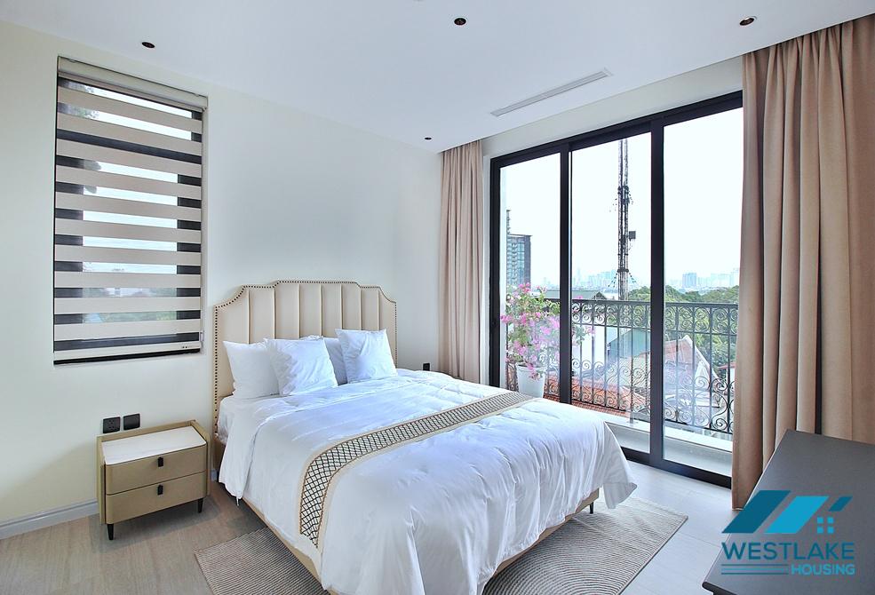 Gorgeous modern 04 bedrooms apartment in To Ngoc Van area, Tay Ho, Ha Noi for rent