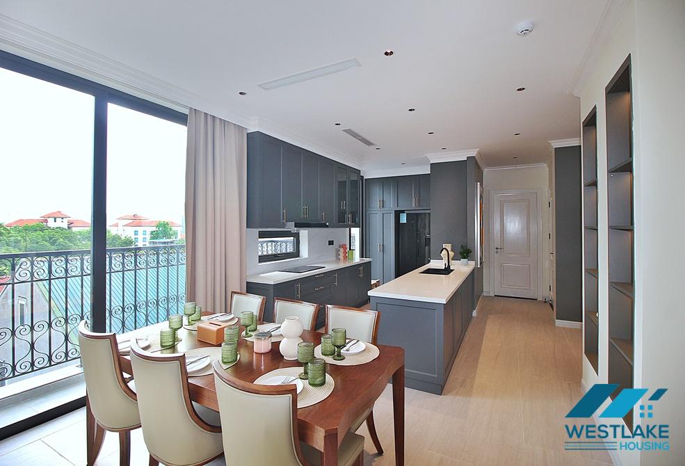 Gorgeous modern 04 bedrooms apartment in To Ngoc Van area, Tay Ho, Ha Noi for rent