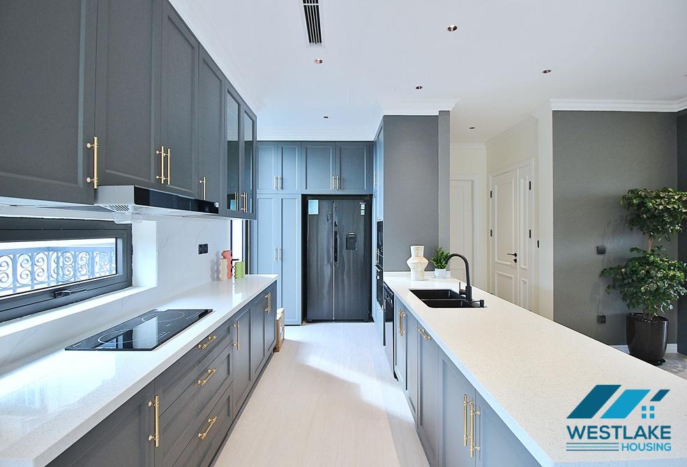 Gorgeous modern 04 bedrooms apartment in To Ngoc Van area, Tay Ho, Ha Noi for rent
