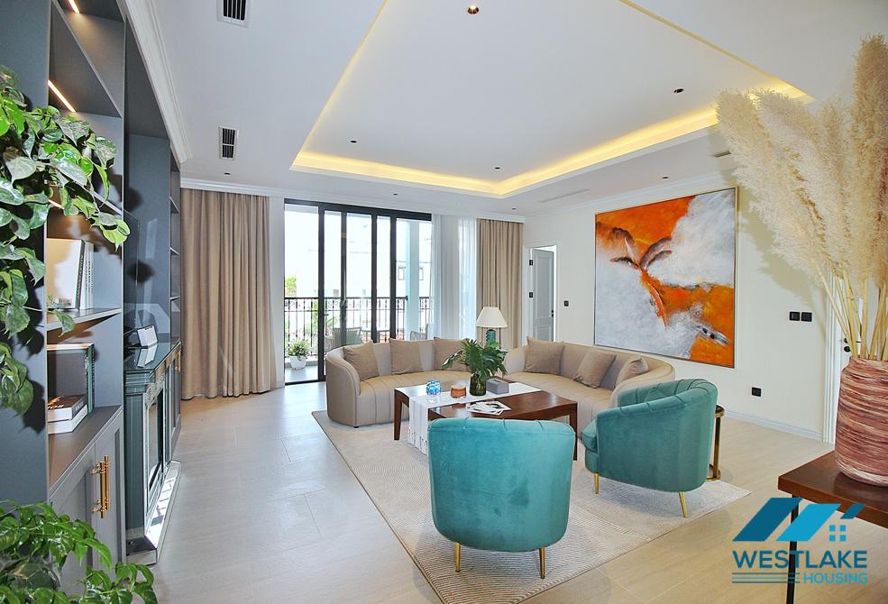 Gorgeous modern 04 bedrooms apartment in To Ngoc Van area, Tay Ho, Ha Noi for rent