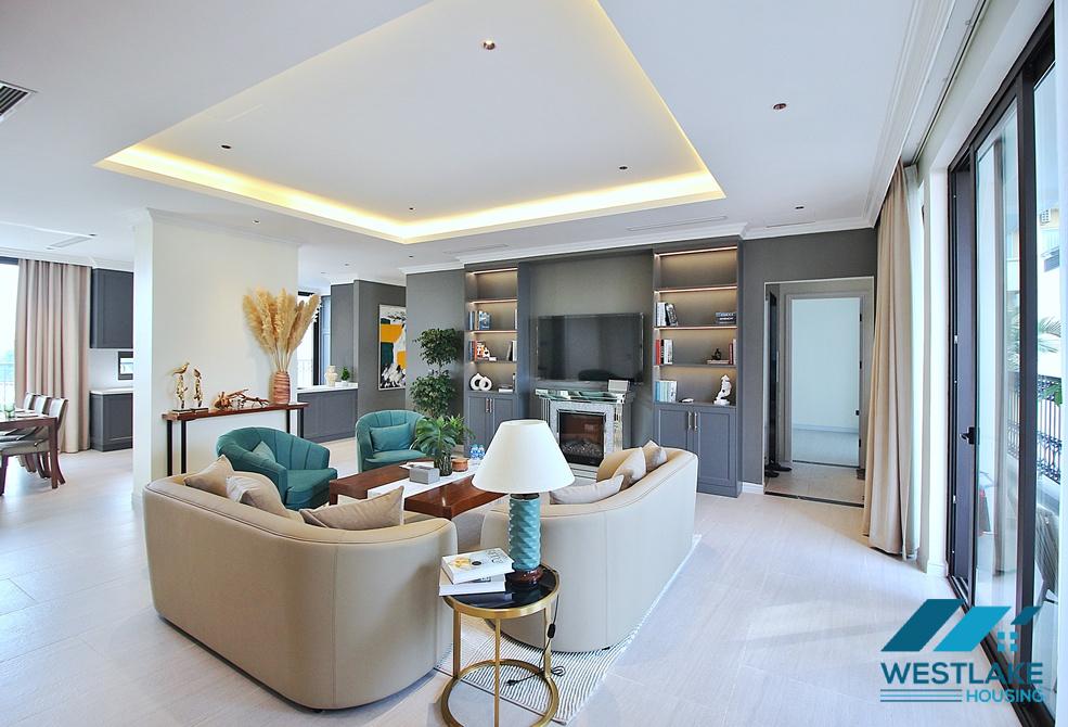 Gorgeous modern 04 bedrooms apartment in To Ngoc Van area, Tay Ho, Ha Noi for rent