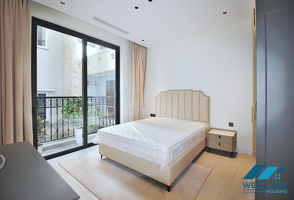 Super modern and bright 04-bedroom apartment for rent in Tay Ho, Ha Noi