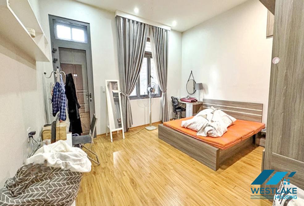 Cho Thuê Nhà 4 Phòng Ngủ Rộng, Sáng Thoáng Chất Lượng Tại Tây Hồ, Hà Nội
