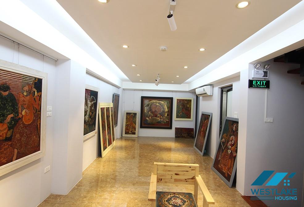An office space or cafe for rent in Tay Ho, Ha Noi