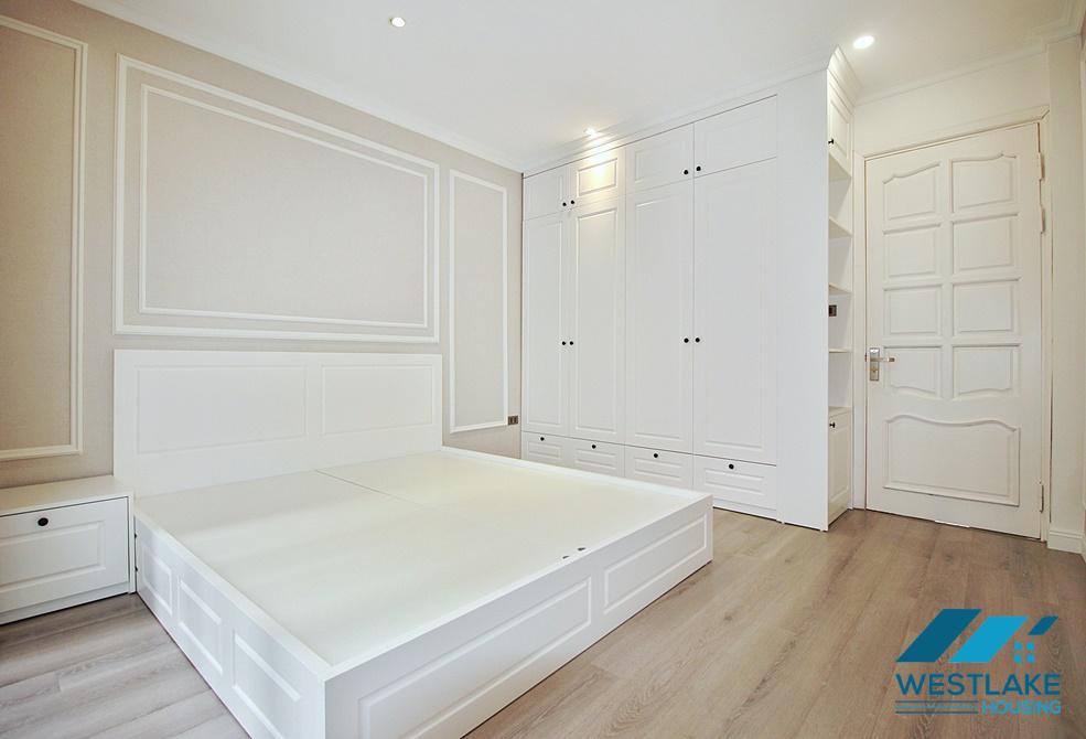 Cho Thuê Nhà 4 Phòng Ngủ Mới, Đẹp Hiện Đại Tại Tô Ngọc Vân Tây Hồ, Hà Nội