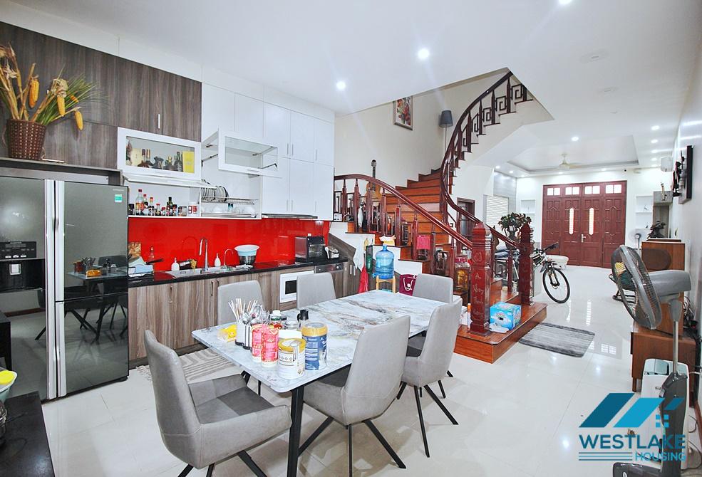 Morden and bright 4 bedrooms house for rent in Au Co st, Tay Ho, Ha Noi