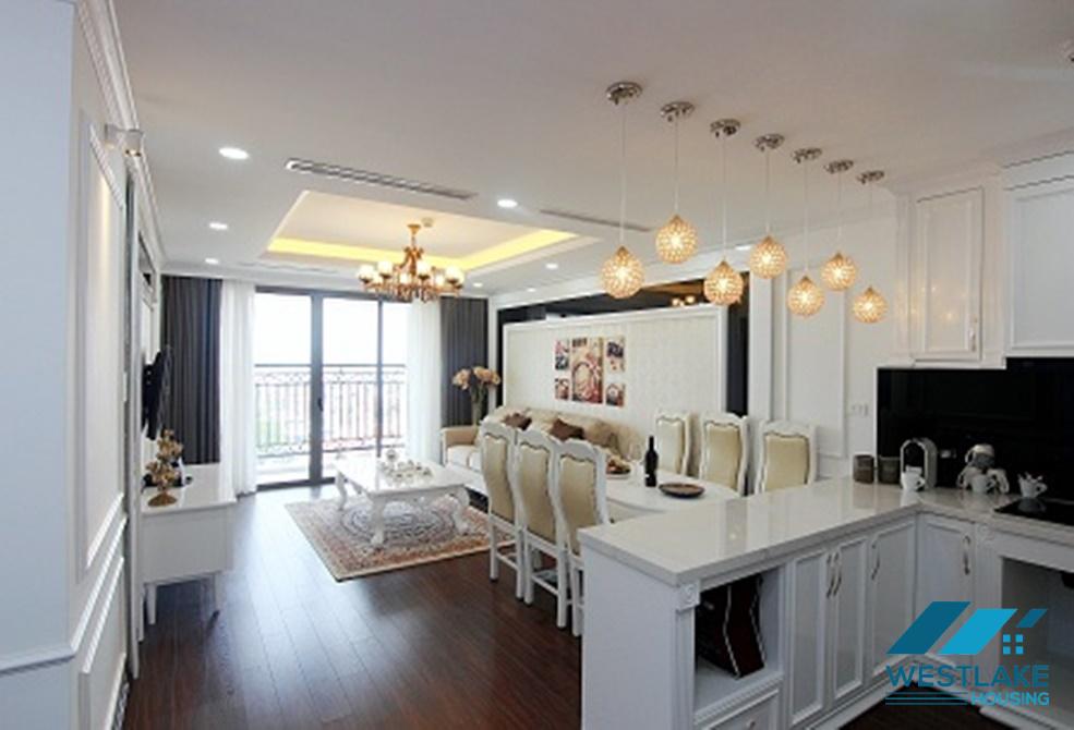 Căn hộ sang trọng hiện đại 3 phòng ngủ cho thuê tại D' Le Roi Soleil, khu vực Tây Hồ.