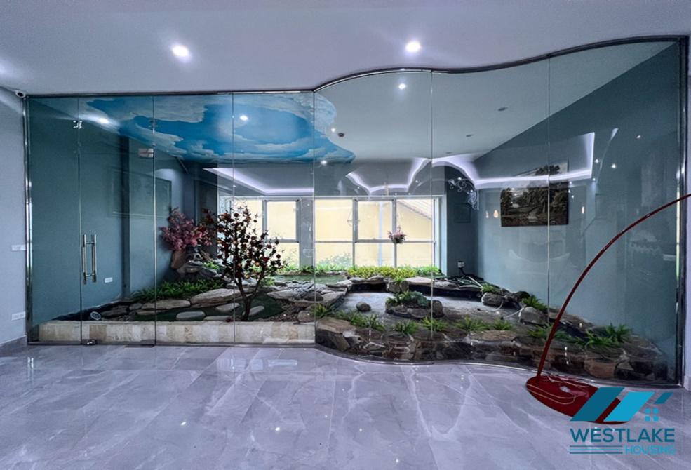 Cho thuê căn hộ diện tích lớn tại Ciputra, tòa L