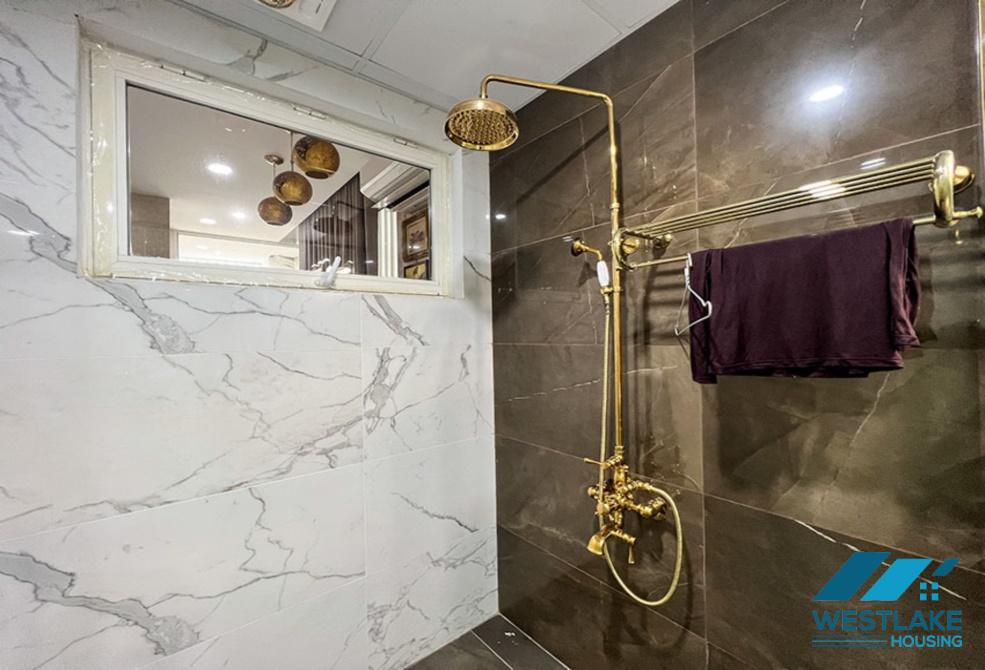 Cho thuê căn hộ diện tích lớn tại Ciputra, tòa L