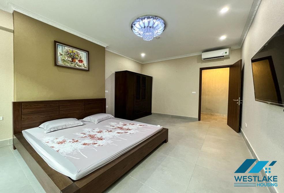 Cho thuê căn hộ diện tích lớn tại Ciputra, tòa L