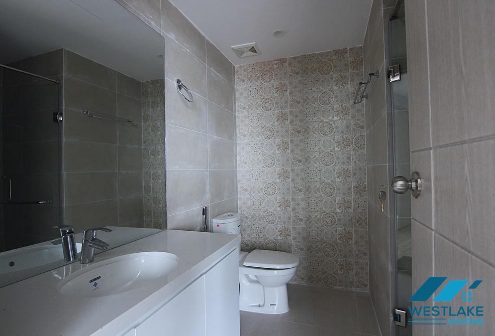 A luxury 3 bedrooms apartment for rent in B building D' Le Roi Soleil, Xuan Dieu, Ha Noi